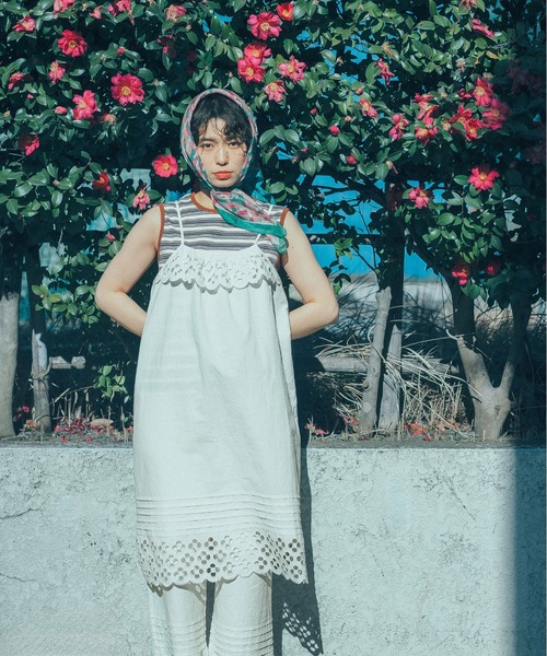 Dot＆Stripes CHILD WOMAN（ドットアンドストライプス　チャイルドウーマン）の「コットンリネンキャンバス フラワーカットワークキャミワンピース（ワンピース・レディース・ホワイト・FREE）」の7枚目の写真