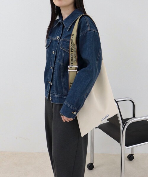 OUTDOOR PRODUCTS（アウトドアプロダクツ）の「【OUTDOOR PRODUCTS 】ジャガードロゴテープワンショルトートバッグ（トートバッグ・レディース・ブラック/キャメル/キナリ・FREE）」の7枚目の写真