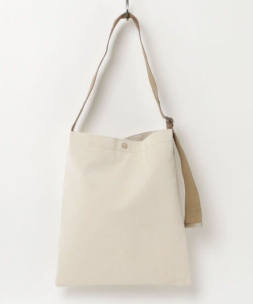 OUTDOOR PRODUCTS（アウトドアプロダクツ）の「【OUTDOOR PRODUCTS 】ジャガードロゴテープワンショルトートバッグ（トートバッグ・レディース・ブラック/キャメル/キナリ・FREE）」の17枚目の写真