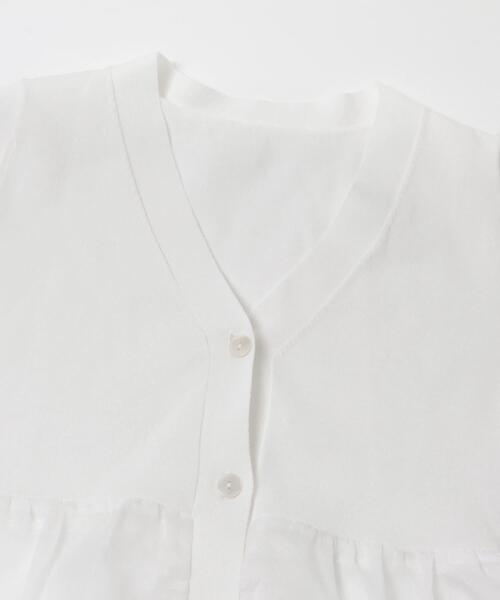 URBAN RESEARCH ROSSO WOMEN(アーバンリサーチ ロッソ)の「『WEB限定』ドッキングペプラムカーディガン(ニット/セーター・レディース・ブラック/グリーン系その他/ホワイト・FREE)」の9枚目の写真