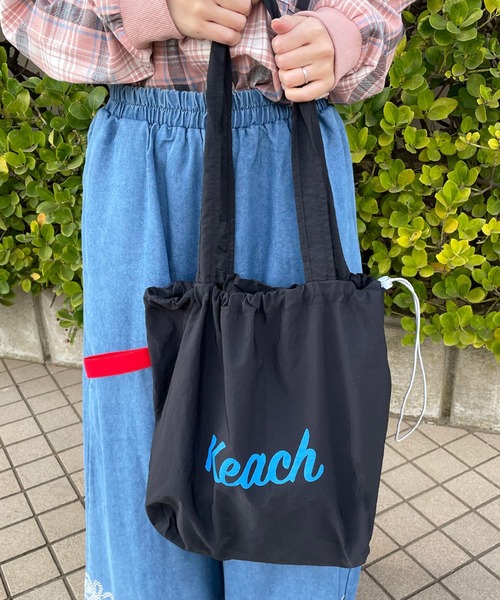 CRB(シーアールビー)の「配色ロゴトートバッグ(トートバッグ・レディース・ホワイト×ピンク/ラベンダー/イエロー/ブラック/ホワイト×ブラック/レッド・F)」の20枚目の写真