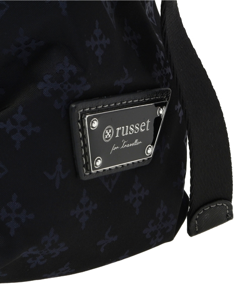 russet for traveller(ラシット フォー トラベラー)の「スクエア型バックパック【Back Pack】(バックパック/リュック・レディース・グレー・FREE)」の4枚目の写真