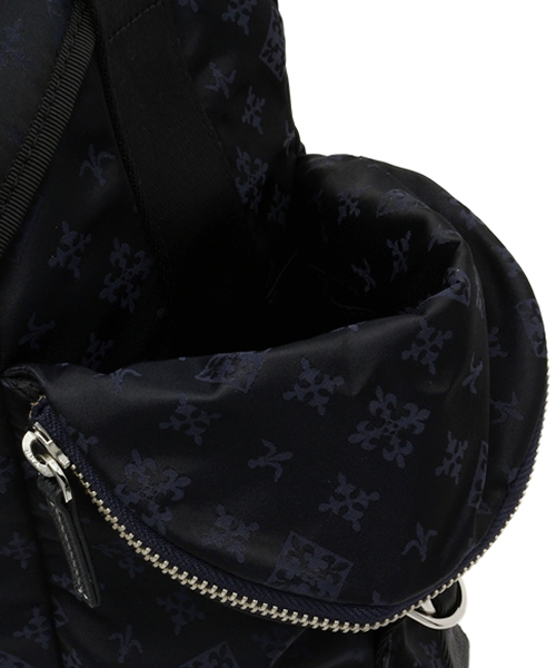 russet for traveller(ラシット フォー トラベラー)の「スクエア型バックパック【Back Pack】(バックパック/リュック・レディース・グレー・FREE)」の12枚目の写真