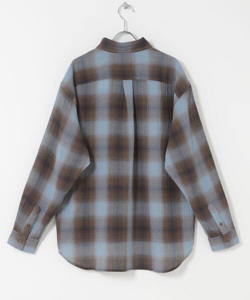 SENSE OF PLACE by URBAN RESEARCH（センスオブプレイスバイアーバンリサーチ）の「オンブレーチェックレギュラーカラーシャツ（シャツ/ブラウス・メンズ・イエロー/ブラック/ブルー・MEDIUM/LARGE）」の15枚目の写真