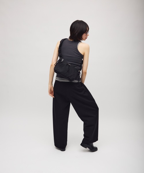 TONER(トナー)の「シャーリングショルダーバッグ/ロゴプレート付き(ショルダーバッグ・レディース・グレー/ブラック/アイボリー・FREE)」の8枚目の写真