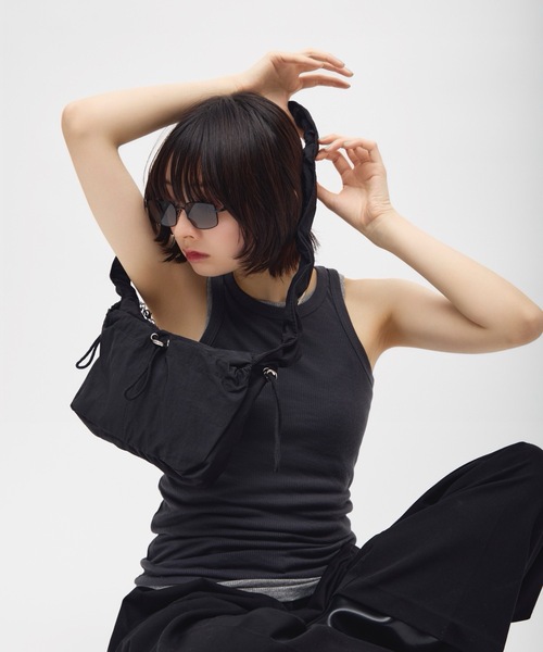 TONER(トナー)の「シャーリングショルダーバッグ/ロゴプレート付き(ショルダーバッグ・レディース・グレー/ブラック/アイボリー・FREE)」の4枚目の写真