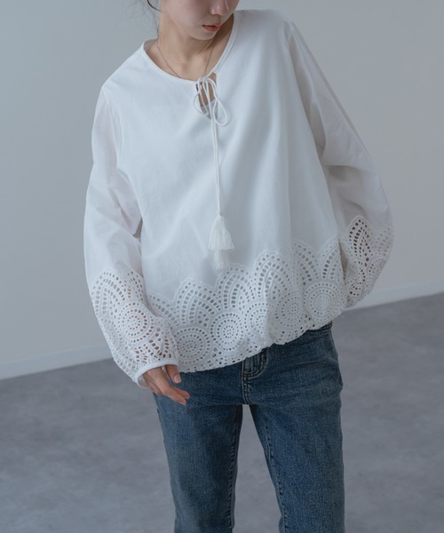 refinedworks(リファインドワークス)の「【refinedworks】裾レース × バルーン シルエット ブラウス(シャツ/ブラウス・レディース・ホワイト/ブラック・FREE)」の11枚目の写真