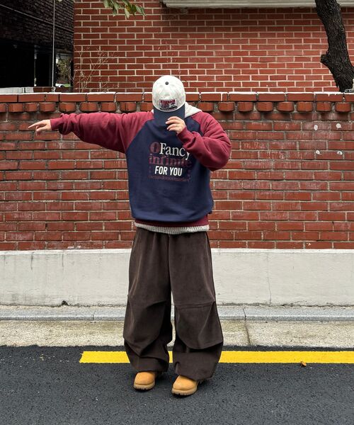 CACTUSDONUTMARKET(カクタスドーナツマーケット)の「Fancy Infinite Raglan Sweatshirt - Burgundy(スウェット・レディース・その他・LARGE)」の10枚目の写真