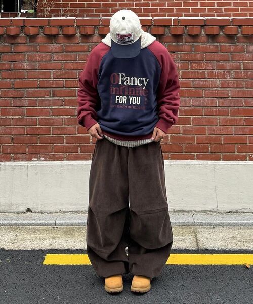 CACTUSDONUTMARKET(カクタスドーナツマーケット)の「Fancy Infinite Raglan Sweatshirt - Burgundy(スウェット・レディース・その他・LARGE)」の13枚目の写真