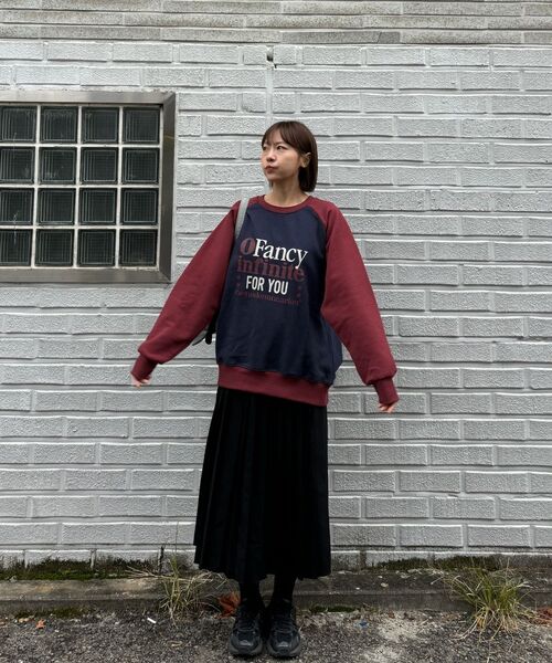 CACTUSDONUTMARKET(カクタスドーナツマーケット)の「Fancy Infinite Raglan Sweatshirt - Burgundy(スウェット・レディース・その他・LARGE)」の18枚目の写真
