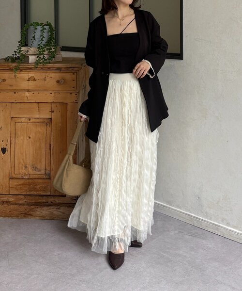 Thevon（ゼボン）の「Vネックペプラムジャケット（テーラードジャケット・レディース・ブラック/ベージュ/チャコールグレー・FREE）」の12枚目の写真