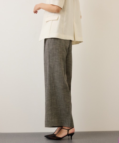 ROPE'（ロペ）の「カラミ織りワンタックワイドパンツ/セットアップ対応・イージーケア（その他パンツ・レディース・ブラック系その他/ネイビー・34/38/36）」の3枚目の写真