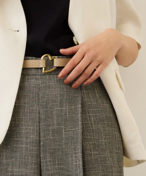 ROPE'（ロペ）の「カラミ織りワンタックワイドパンツ/セットアップ対応・イージーケア（その他パンツ・レディース・ブラック系その他/ネイビー・34/38/36）」の4枚目の写真