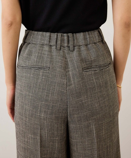 ROPE'（ロペ）の「カラミ織りワンタックワイドパンツ/セットアップ対応・イージーケア（その他パンツ・レディース・ブラック系その他/ネイビー・34/38/36）」の21枚目の写真