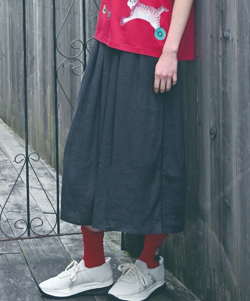 SUPER HAKKA（スーパーハッカ）の「レーヨン麻ストレッチギャザースカート（スカート・レディース・ベージュ/チャコール/ブルー・FREE）」の2枚目の写真