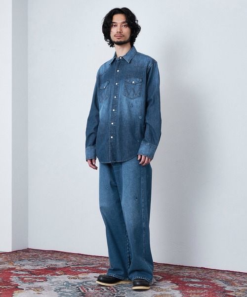 Lee(リー)の「Wrangler/ラングラー【US ORIGINAL】27MW ウエスタンデニムシャツ フラワーエンブロイダリー(シャツ/ブラウス・メンズ・ブルー・LARGE/MEDIUM/SMALL)」の2枚目の写真