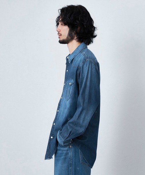 Lee(リー)の「Wrangler/ラングラー【US ORIGINAL】27MW ウエスタンデニムシャツ フラワーエンブロイダリー(シャツ/ブラウス・メンズ・ブルー・LARGE/MEDIUM/SMALL)」の4枚目の写真