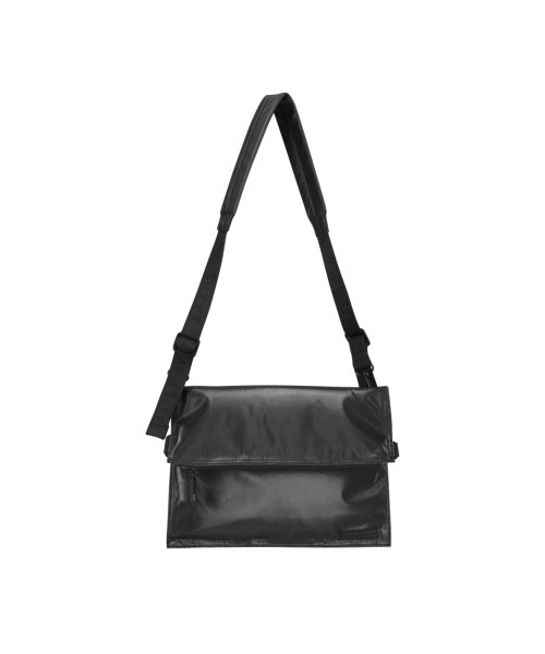 TAB N SHIFT(タブアンドシフト)の「Austin 2way Tyvek Cross Bag - Black(メッセンジャーバッグ・メンズ・その他・FREE)」の1枚目の写真
