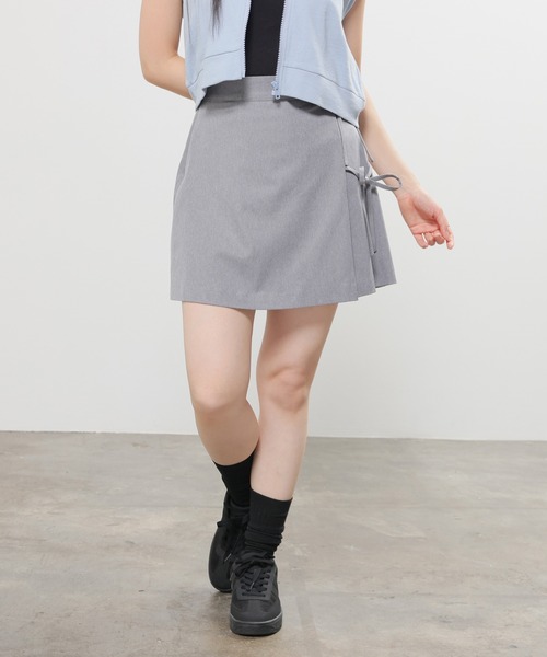 Honeys(ハニーズ)の「裏地パンツ付ミニスカート(スカート・レディース・ベージュ/ブラック/杢グレー・L/M/S/SS)」の8枚目の写真