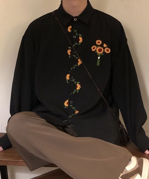 FreeZone(フリーゾーン)の「ひまわり刺繍デザイン オーバーサイズ 長袖シャツブラウス(シャツ/ブラウス・メンズ・ホワイト/ブラック・F)」の18枚目の写真