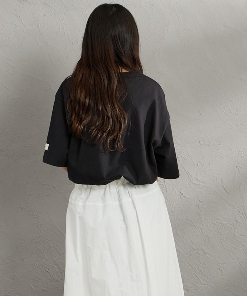 NORDISK（ノルディスク）の「[NORDISK/ノルディスク] 別注 ワンポイント刺繍 ポケットTシャツ（Tシャツ/カットソー・レディース・チャコールグレー/ブラック/ホワイト・XL/L/M/S）」の5枚目の写真