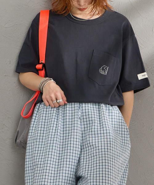NORDISK（ノルディスク）の「[NORDISK/ノルディスク] 別注 ワンポイント刺繍 ポケットTシャツ（Tシャツ/カットソー・レディース・チャコールグレー/ブラック/ホワイト・XL/L/M/S）」の13枚目の写真