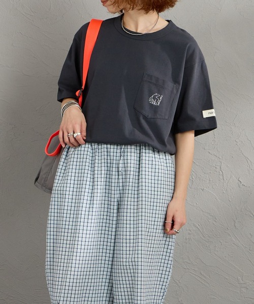 NORDISK（ノルディスク）の「[NORDISK/ノルディスク] 別注 ワンポイント刺繍 ポケットTシャツ（Tシャツ/カットソー・レディース・チャコールグレー/ブラック/ホワイト・XL/L/M/S）」の14枚目の写真