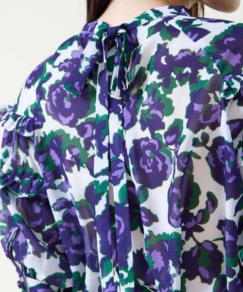 Tiara（ティアラ）の「オールドローズプリントヨークフリルブラウス（シャツ/ブラウス・レディース・オフホワイト/ブラウン・FREE）」の8枚目の写真