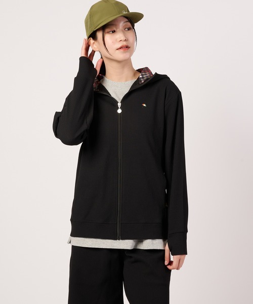 Arnold Palmer(アーノルドパーマー)の「タウン&レジャー シェア フルジップパーカー(パーカー・レディース・ブラック/カーキ・XS/L/M/S/LL)」の5枚目の写真