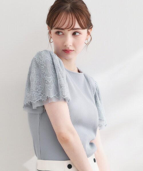 couture brooch(クチュールブローチ)の「【洗える】袖レース テレコトップス(Tシャツ/カットソー・レディース・ライトグリーン/オフホワイト/ベビーピンク/ブラック/ボルドー/サックスブルー・36/42/38/40)」の5枚目の写真