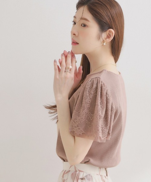 couture brooch(クチュールブローチ)の「【洗える】袖レース テレコトップス(Tシャツ/カットソー・レディース・ライトグリーン/オフホワイト/ベビーピンク/ブラック/ボルドー/サックスブルー・36/42/38/40)」の20枚目の写真