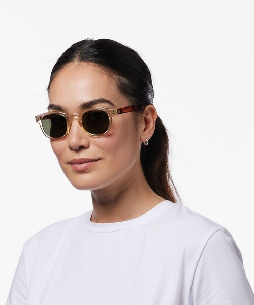 IZIPIZI(イジピジ)の「【IZIPIZI/イジピジ】SUN POLARIZED#C Retro square(サングラス・メンズ・ブラック/ダークブラウン/イエロー・FREE)」の18枚目の写真