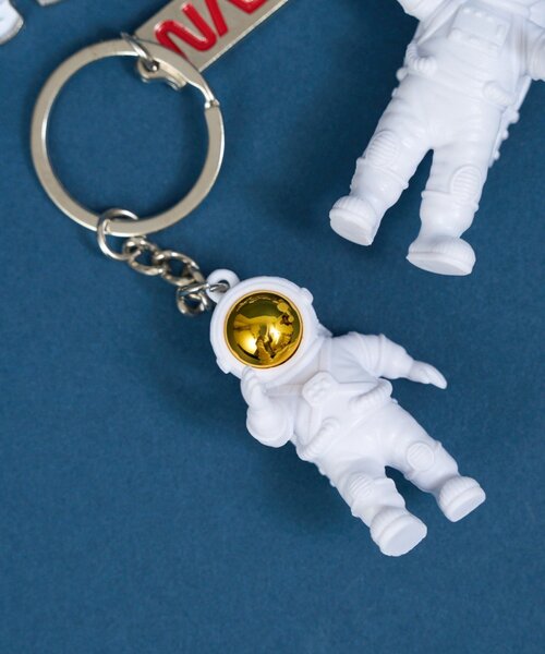 BIRTHDAY BAR(バースデイバー)の「【NASA認証】key ring キーリング(チャーム・レディース・ブルー系その他/グレー/イエロー/ブルー系その他2/ブルー/シルバー・0)」の6枚目の写真
