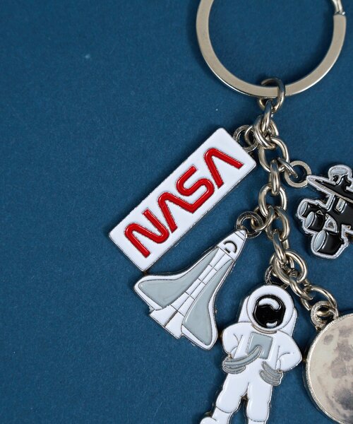 BIRTHDAY BAR(バースデイバー)の「【NASA認証】key ring キーリング(チャーム・レディース・ブルー系その他/グレー/イエロー/ブルー系その他2/ブルー/シルバー・0)」の16枚目の写真