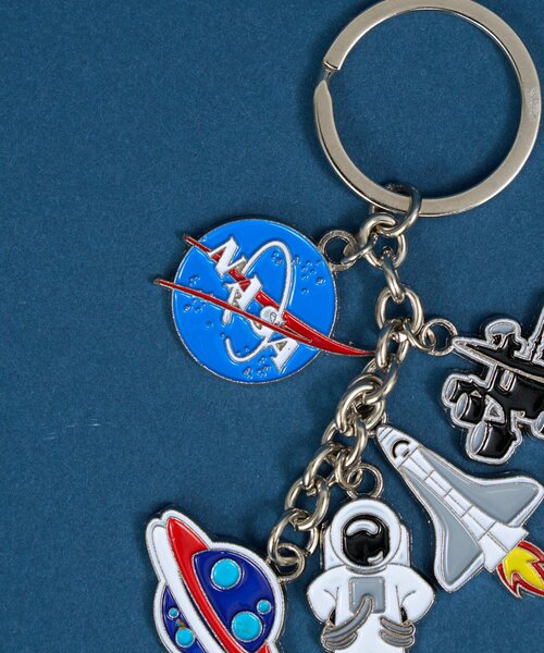 BIRTHDAY BAR(バースデイバー)の「【NASA認証】key ring キーリング(チャーム・レディース・ブルー系その他/グレー/イエロー/ブルー系その他2/ブルー/シルバー・0)」の12枚目の写真