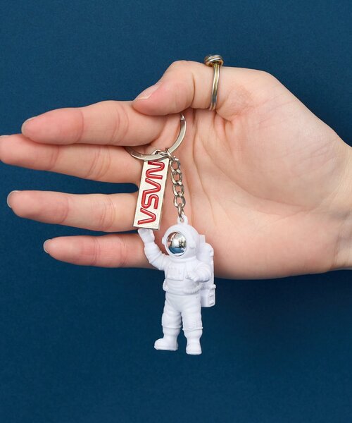 BIRTHDAY BAR(バースデイバー)の「【NASA認証】key ring キーリング(チャーム・レディース・ブルー系その他/グレー/イエロー/ブルー系その他2/ブルー/シルバー・0)」の7枚目の写真