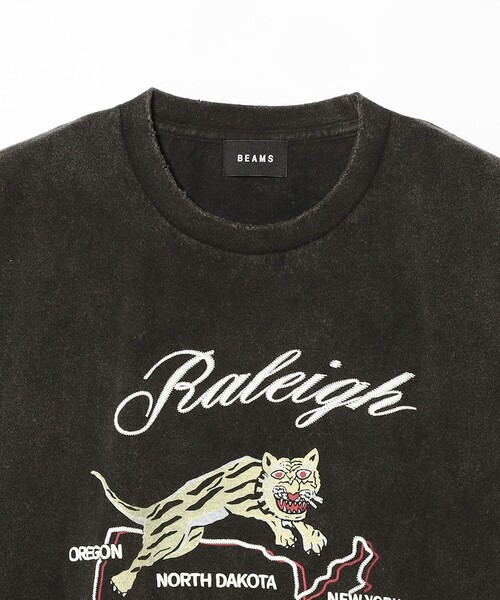 BEAMS T(ビームスティー)の「BEAMS / Embroidery like print Souvenir T-shirt(Tシャツ/カットソー・メンズ・ブラック/ホワイト・M/XL/S/L)」の7枚目の写真