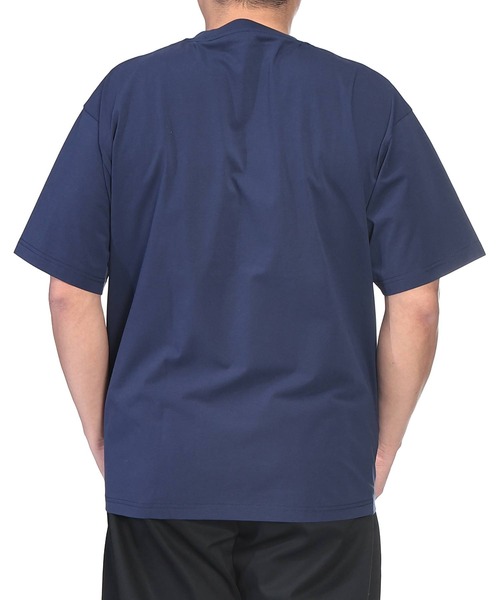 B&T CLUB(ビーティークラブ)の「Tシャツ 半袖 メンズ 大きいサイズ プリント クルーネック ヒヤテック USAコットン 胸ポケット B&T CLUB (ビーアンドティークラブ)(Tシャツ/カットソー・メンズ・ブラック/ネイビー/ブラウン/カーキ・X2(4L~5L)/X1(3L~4L)/X4(8L~9L)/X3(6L~7L))」の11枚目の写真