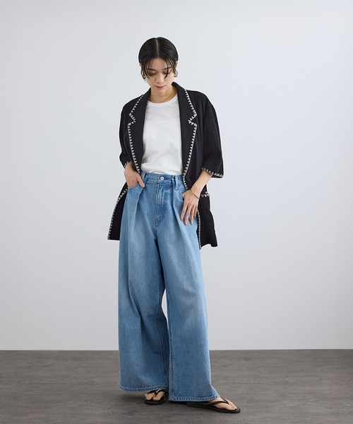 SALON adam et rope'(サロン アダム エ ロペ)の「プリマベールリラックスドルマンスリーブプルオーバー / UVケア(Tシャツ/カットソー・レディース・ブラック/オフホワイト/キャメル・FREE)」の16枚目の写真
