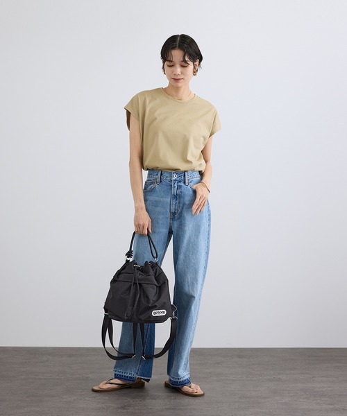 SALON adam et rope'(サロン アダム エ ロペ)の「プリマベールリラックスドルマンスリーブプルオーバー / UVケア(Tシャツ/カットソー・レディース・ブラック/オフホワイト/キャメル・FREE)」の18枚目の写真