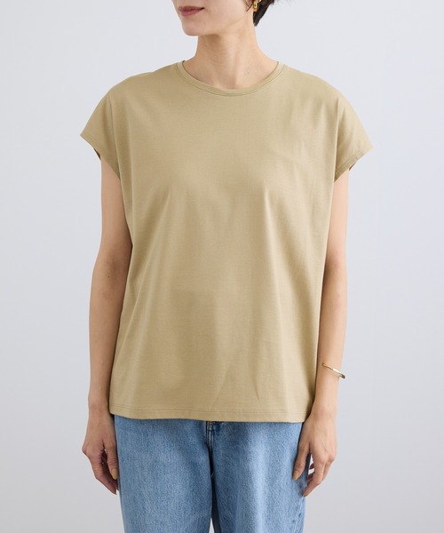SALON adam et rope'(サロン アダム エ ロペ)の「プリマベールリラックスドルマンスリーブプルオーバー / UVケア(Tシャツ/カットソー・レディース・ブラック/オフホワイト/キャメル・FREE)」の6枚目の写真