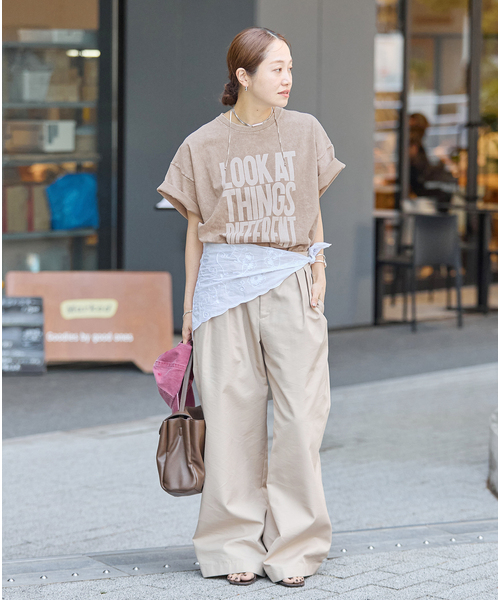 JOURNAL STANDARD(ジャーナルスタンダード)の「《追加2》ラウンドヘムピグメントT(Tシャツ/カットソー・レディース・ベージュ/サックスブルー/チョコ/ホワイト系その他・FREE)」の11枚目の写真