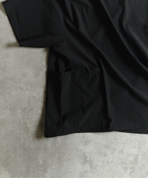 many men many mind(メニーメンメニーマインド)の「MANYMENMANYMINDS / AIRLEAKFABRIC/クルーネックTシャツ(Tシャツ/カットソー・メンズ・チャコール/ブラック・X-LARGE/LARGE/MEDIUM)」の8枚目の写真