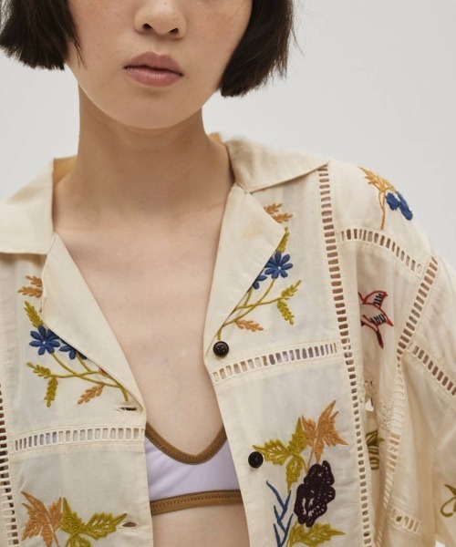 TODAYFUL（トゥデイフル）の「Piping Tulle Bratop 12611019（Tシャツ/カットソー・レディース・ライトブルー/ベージュ・FREE）」の6枚目の写真