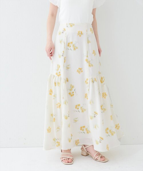 natural couture（ナチュラルクチュール）の「フラワーマーメイドギャザースカート（スカート・レディース・イエロー系その他/ブラック系その他/ホワイト系その他/ブルー系その他・FREE）」の14枚目の写真