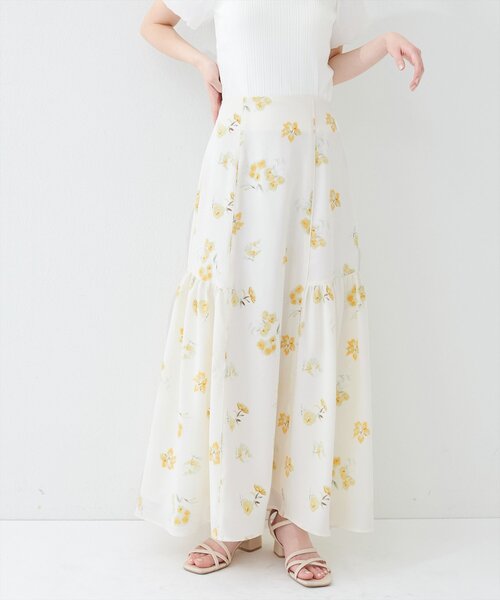 natural couture（ナチュラルクチュール）の「フラワーマーメイドギャザースカート（スカート・レディース・イエロー系その他/ブラック系その他/ホワイト系その他/ブルー系その他・FREE）」の15枚目の写真