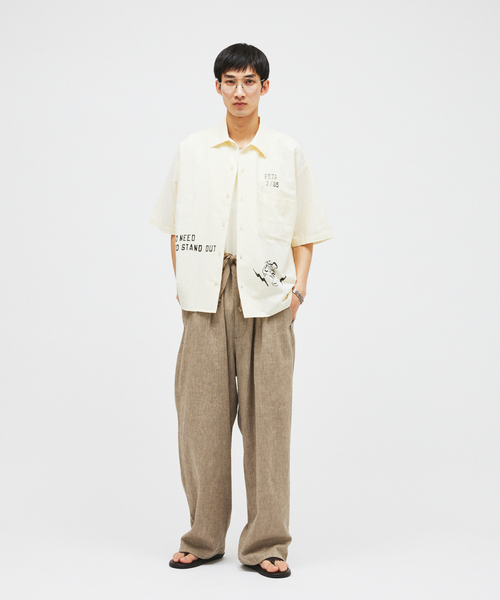 ARMY TWILL(アーミーツイル)の「ARMY TWILL / アーミーツイル 別注 ヴィンテージ シーニック シャツ(シャツ/ブラウス・メンズ・アイボリー/ブラック・MEDIUM/LARGE)」の4枚目の写真