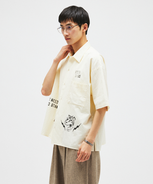 ARMY TWILL(アーミーツイル)の「ARMY TWILL / アーミーツイル 別注 ヴィンテージ シーニック シャツ(シャツ/ブラウス・メンズ・アイボリー/ブラック・MEDIUM/LARGE)」の8枚目の写真