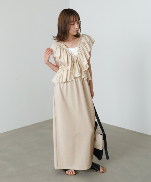 Bab(バブ)の「【前後2WAY着用可能】【選べるサイズ展開】マルチWAYフリルスウェットワンピース(ワンピース・レディース・ベージュ/アイボリー/チャコールグレー・S/M)」の17枚目の写真