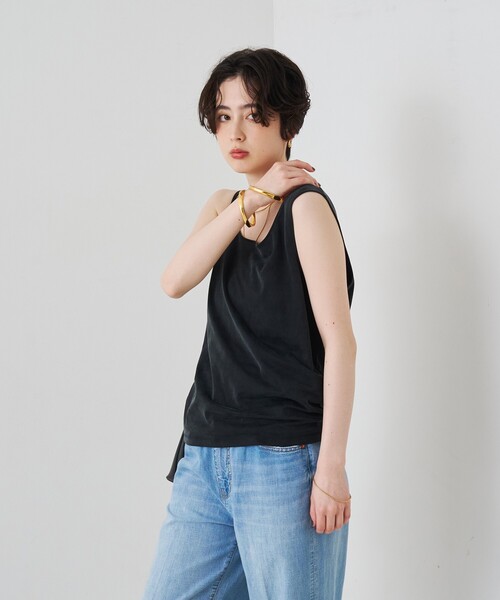 Rouge vif Anna（ルージュヴィフアンナ）の「前後2WAYフィブリルジャージタンクトップ/カットソー/夏服/日本製（タンクトップ・レディース・ブラウン/スミクロ・フリー）」の12枚目の写真